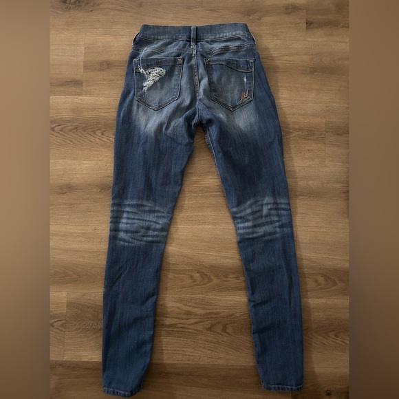 Express Woman’s Skinny Jeans - Picture 8 of 12